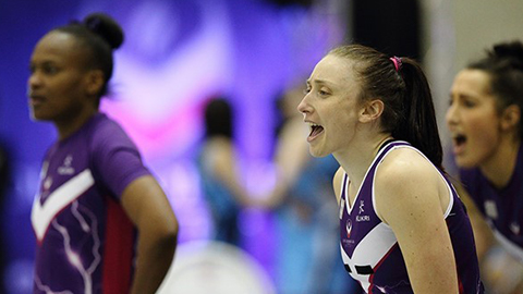 jade clarke playing for the loughborough lightning netball team